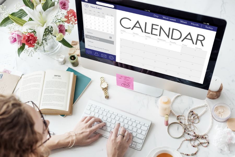 Compilazione del calendario editoriale per i social